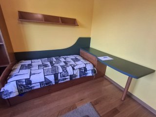 Muebles habitación: Cama, escritorio y estantería