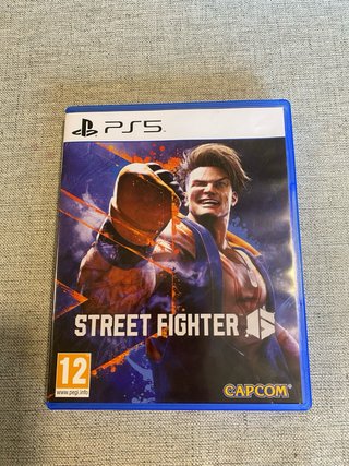 PlayStation 5 + 2 Mandos + 2 Juegos