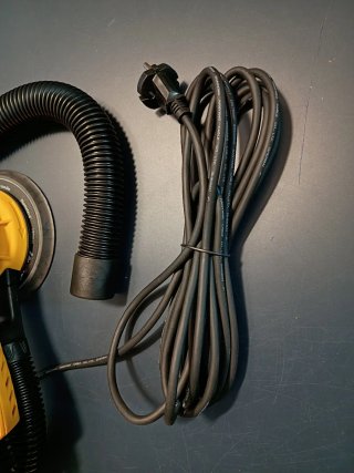 LIJADORA PROFESIONAL ROTOORBITAL ELÉCTRICA