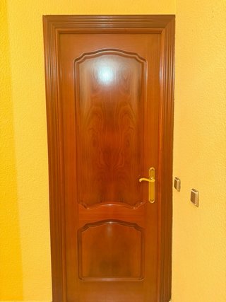 Puertas interior madera maciza