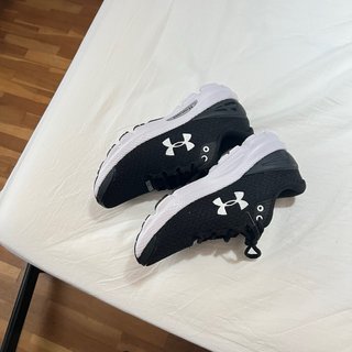 Zapatillas Under Armour Negras