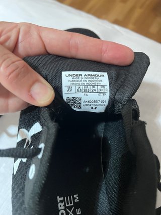 Zapatillas Under Armour Negras