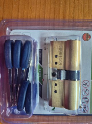 Bombín Seguridad AMIG 10000-70 (35+35)