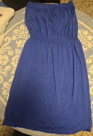 Vestido Corto Palabra de Honor Azul Eléctrico