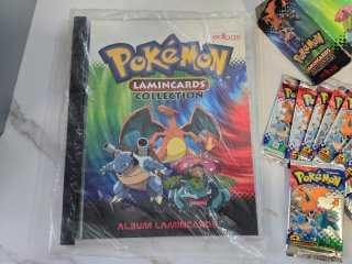 Colección Pokémon Lamincards Álbum + Sobres + Caja