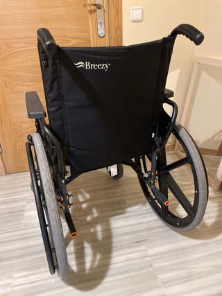 Silla de Ruedas Breezy Premium