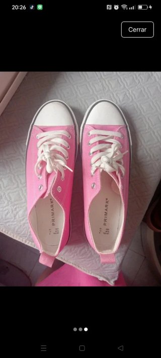 Zapatillas Primark rosas y otras celeste talla 41