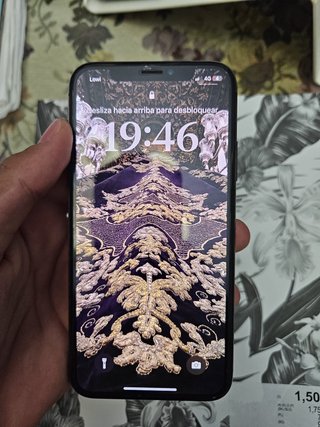 iPhone X