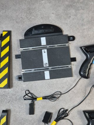 Mandos Scalextric y accesorios