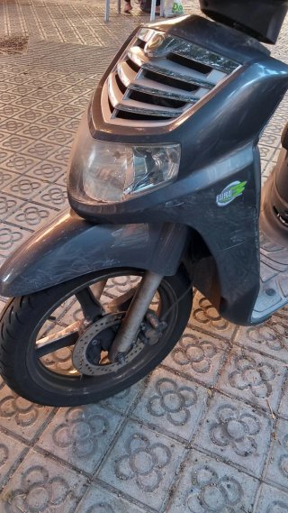 SYM HD 125 EVO gris No Funciona