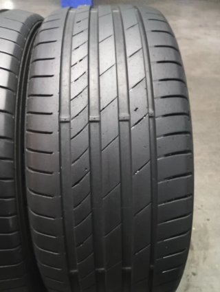 225/45 R17 94Y