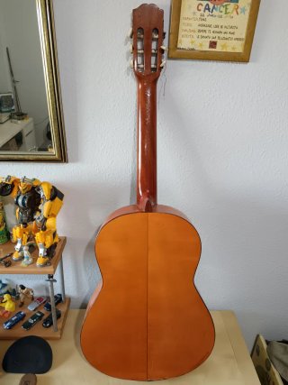Guitarra Vicente Pérez Checa 1980 - Para restaurar