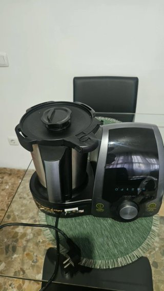 Robot de cocina cecotec. Mambo 8590