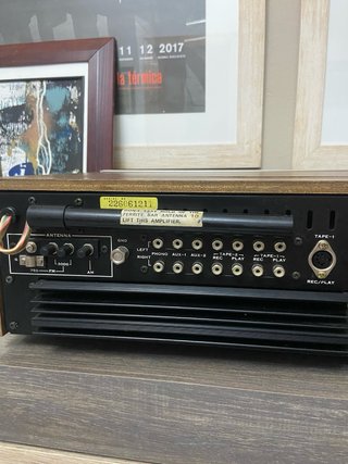 Sansui STEREO RECEIVER 771 Amplificador