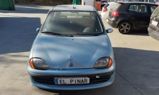 85328 30002574b enganche cinturon fiat seicento