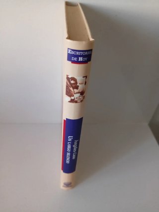 Un largo silencio