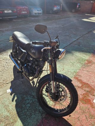 Hanway Café Racer Negra