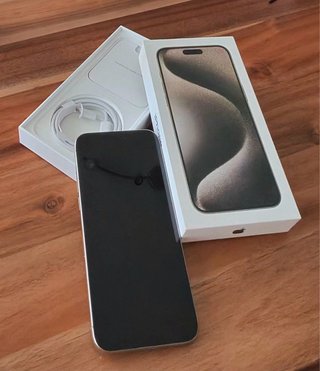 iPhone 15 Pro Max 256GB Titanio