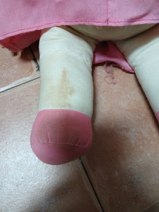 Muñeca antigua de trapo y goma
