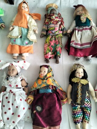 Bamboline del Mondo - 37 pezzi