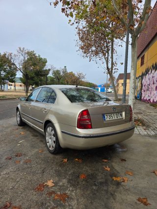 Skoda Superb 2005