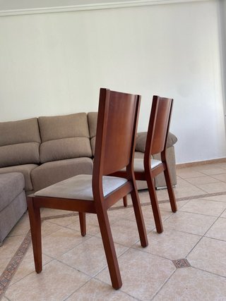 4 Sillas Comedor Madera Maciza Tapizadas en beige