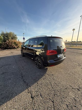 Volkswagen Touran 2011