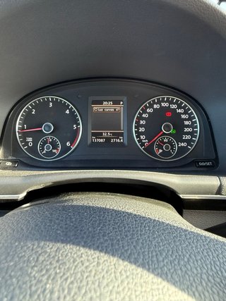 Volkswagen Touran 2011