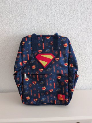 Mochila Loungefly Superman