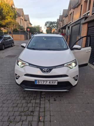 Toyota RAV4 año 2016 automatico