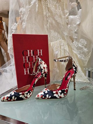 Zapatos de tacón Carolina Herrera nuevos talla 37
