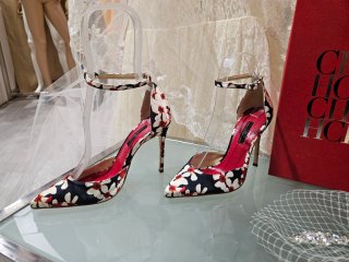 Zapatos de tacón Carolina Herrera nuevos talla 37