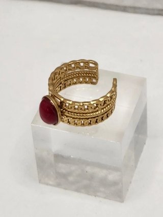 Anillo Acero Quirúrgico Baño Oro Piedra Roja