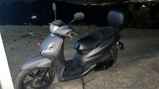 Peugeot Tweet 125 gt Gris