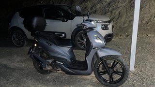 Peugeot Tweet 125 gt Gris