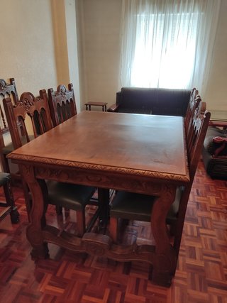 Mesa comedor de madera + 6 sillas