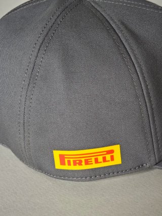 Cappello Prada Luna Rossa Grigio Rosso