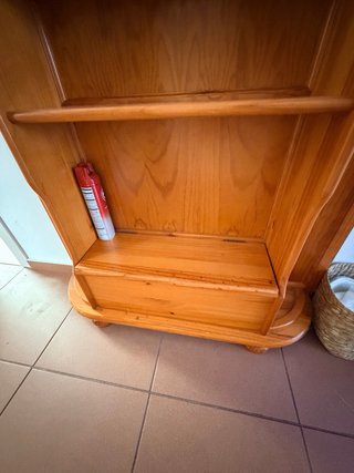 Mueble entrada espejo+Mesa+Aparador+sillas