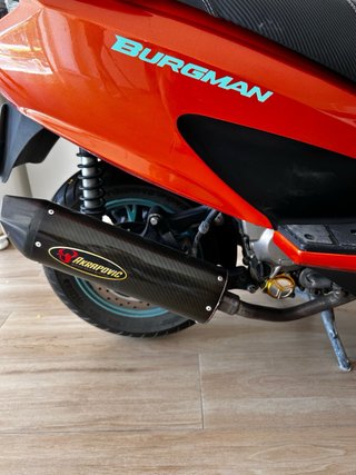 Suzuki Burgman Naranja Negro
