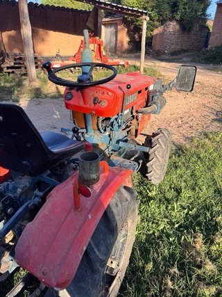 Tractor Kubota B6001