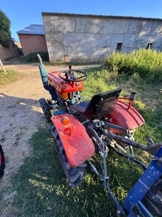 Tractor Kubota B6001