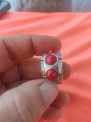 Anillo Plata con Piedras Rojas