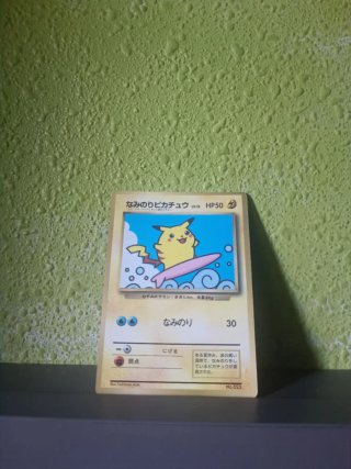Carta Pokémon Japonesa Surfing Pikachu