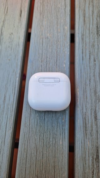 Estuche Airpods 4ª Gen como nuevos
