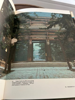 Grandes civilizaciones Japón   33,5 x 25 c 3cm