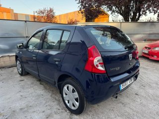 Dacia Sandero 2010