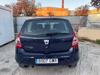 Dacia Sandero 2010