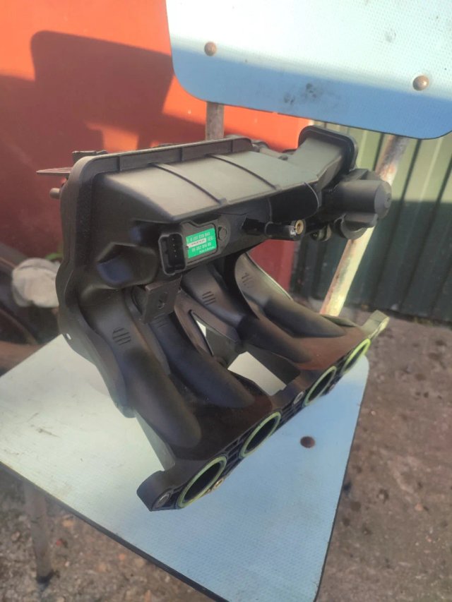 Colector Admisión Saxo 8v NFT