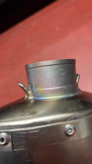Akrapovic Titanio Línea Racing 52mm de colección