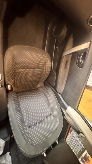 Asientos NISSAN QASHQAI Delantero y Trasero 2009